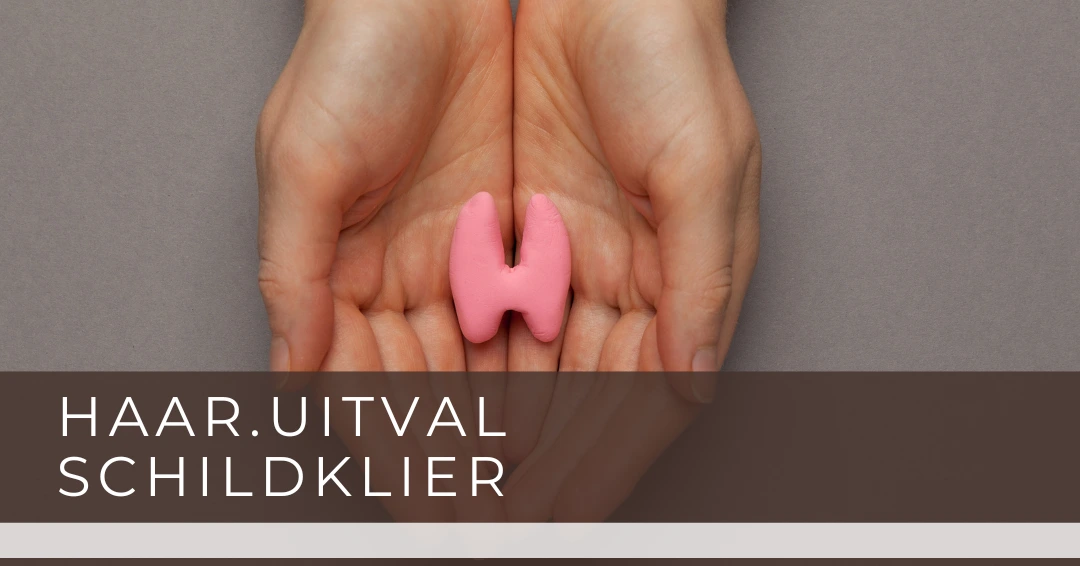 Haaruitval door schildklierproblemen kan verontrustend zijn. Ontdek hoe een verstoorde schildklier de haargroei beïnvloedt en wat je eraan kunt doen.