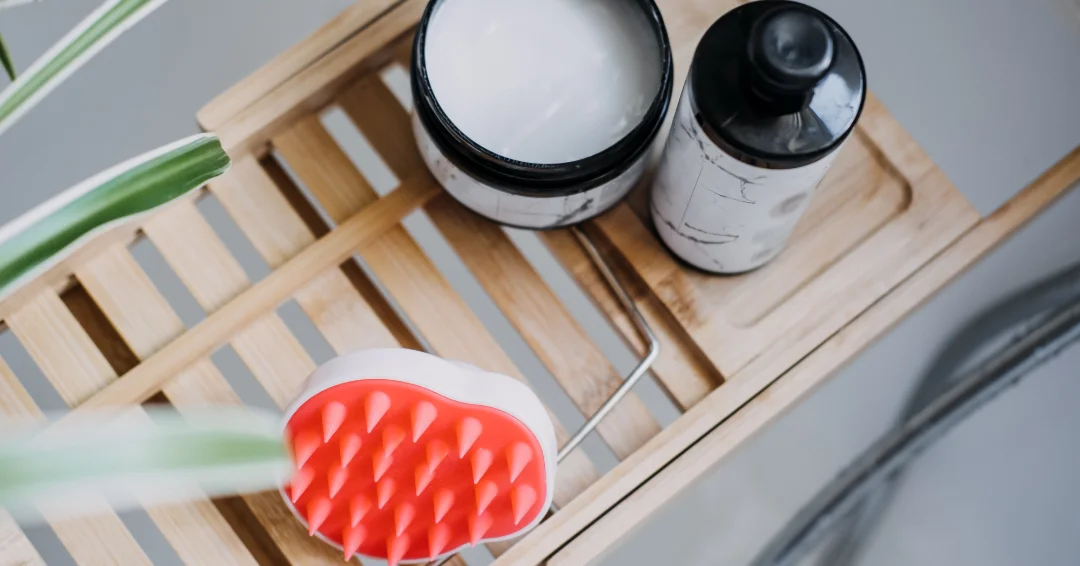 Hoofdhuid exfolierende tools zijn essentieel voor een gezonde hoofdhuid en haargroei. Ontdek de voordelen en beste tools voor een frisse, schone hoofdhuid.